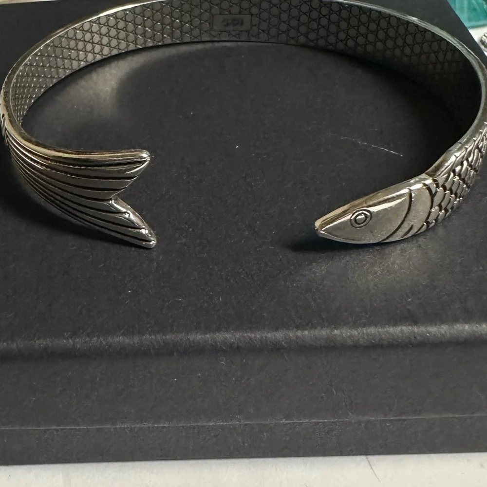 CAPE COD Fish Cuff Bracelet 925 Sterling Silver unique Wraparound shop local - Picture 9 of 9